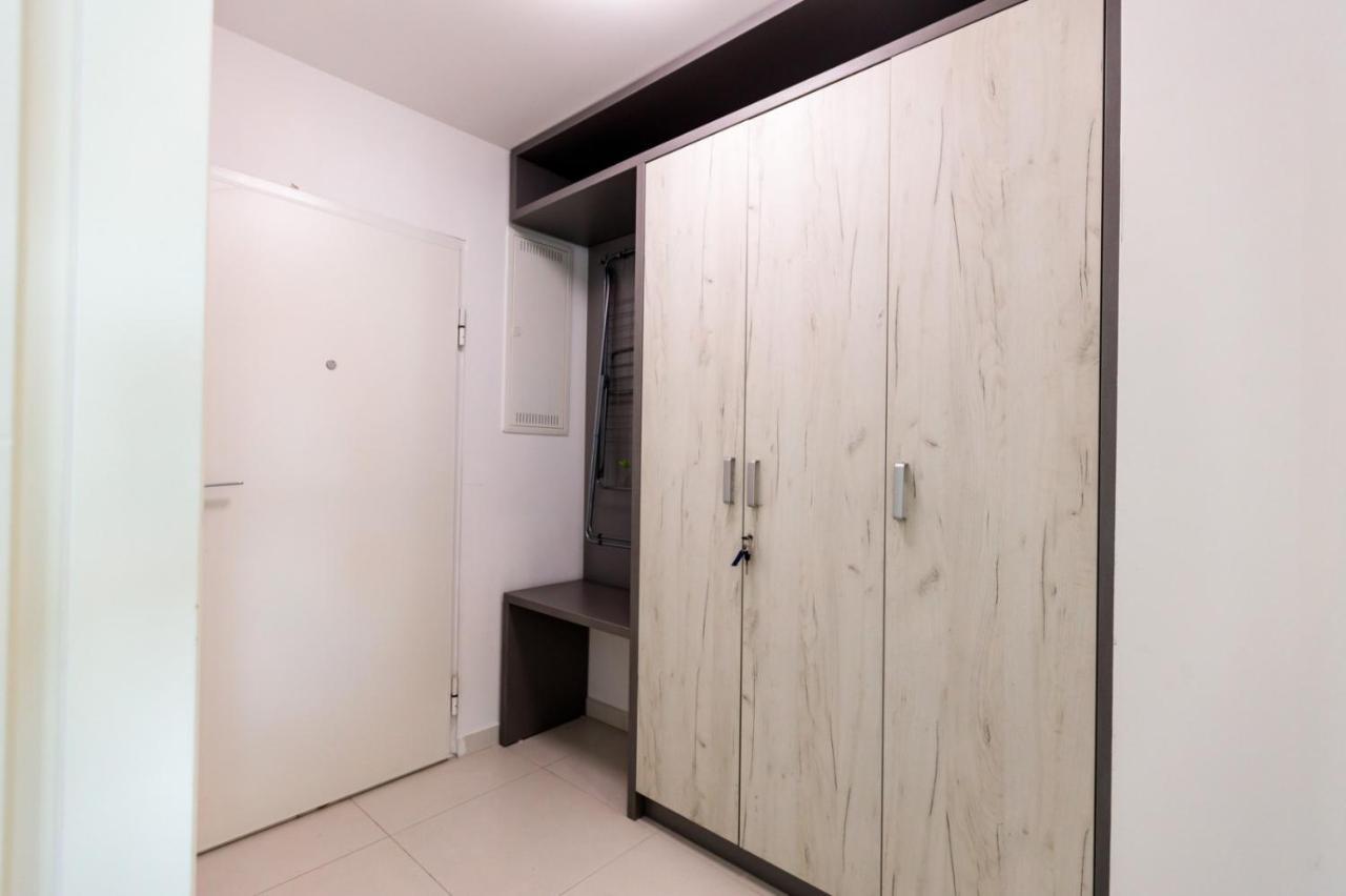 Apartman Skver Tuzla Esterno foto